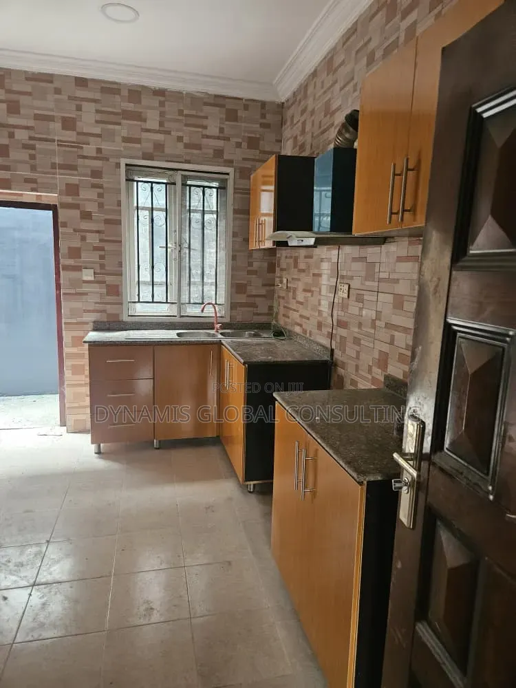 3bdrm Duplex in Omole Phase 2 for rent in Omole Phase 2