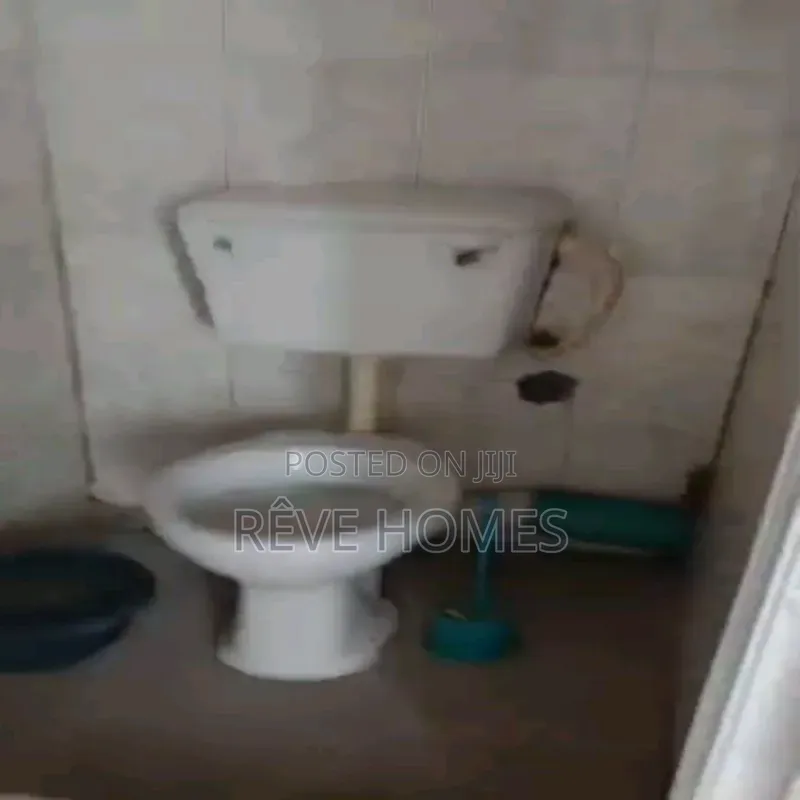 Studio Apartment in Adekunle for rent in Adekunle