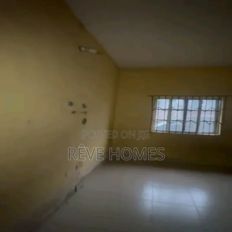 3bdrm Block of Flats in Shomolu / Shomolu for rent in Shomolu / Shomolu