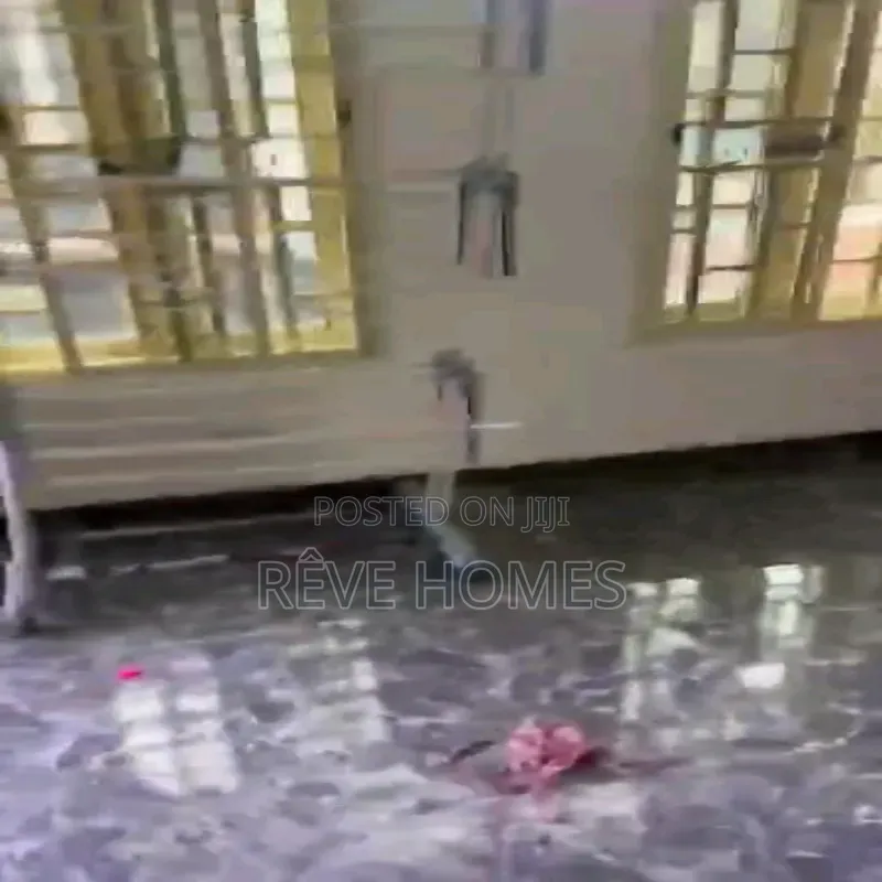 3bdrm Block of Flats in Shomolu / Shomolu for rent in Shomolu / Shomolu