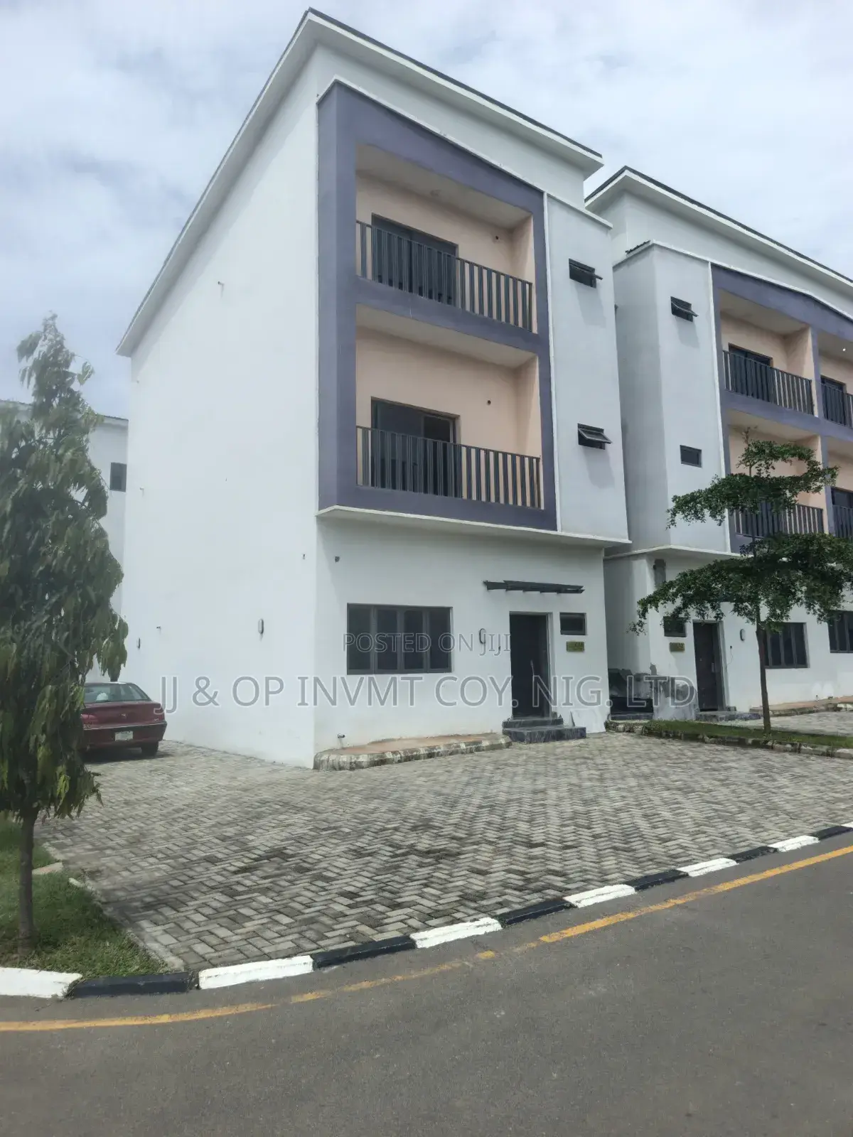 4bdrm Duplex in Dme, Zone B for rent in Zone B