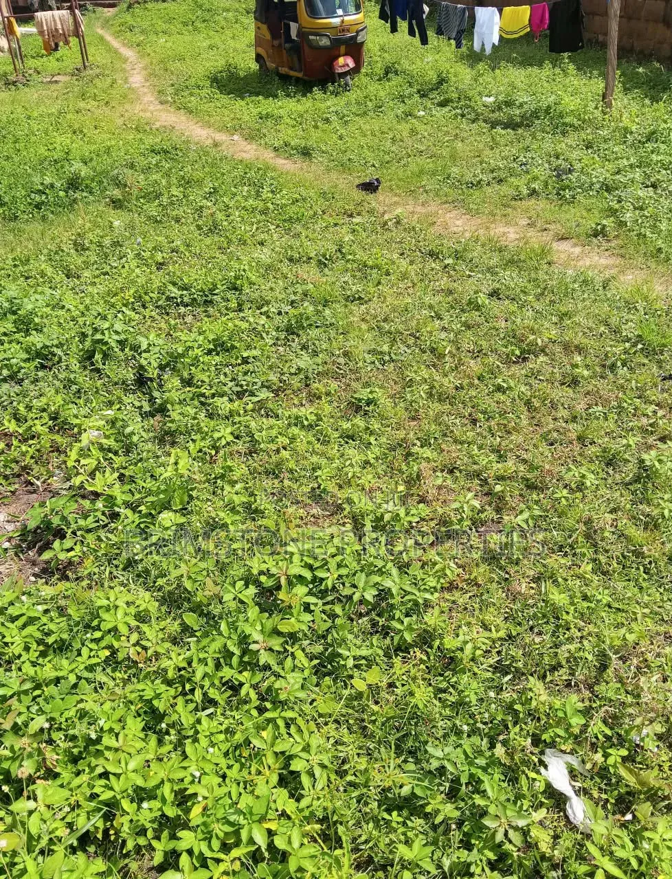 763.774sqm Corner Piece Land in Jakande