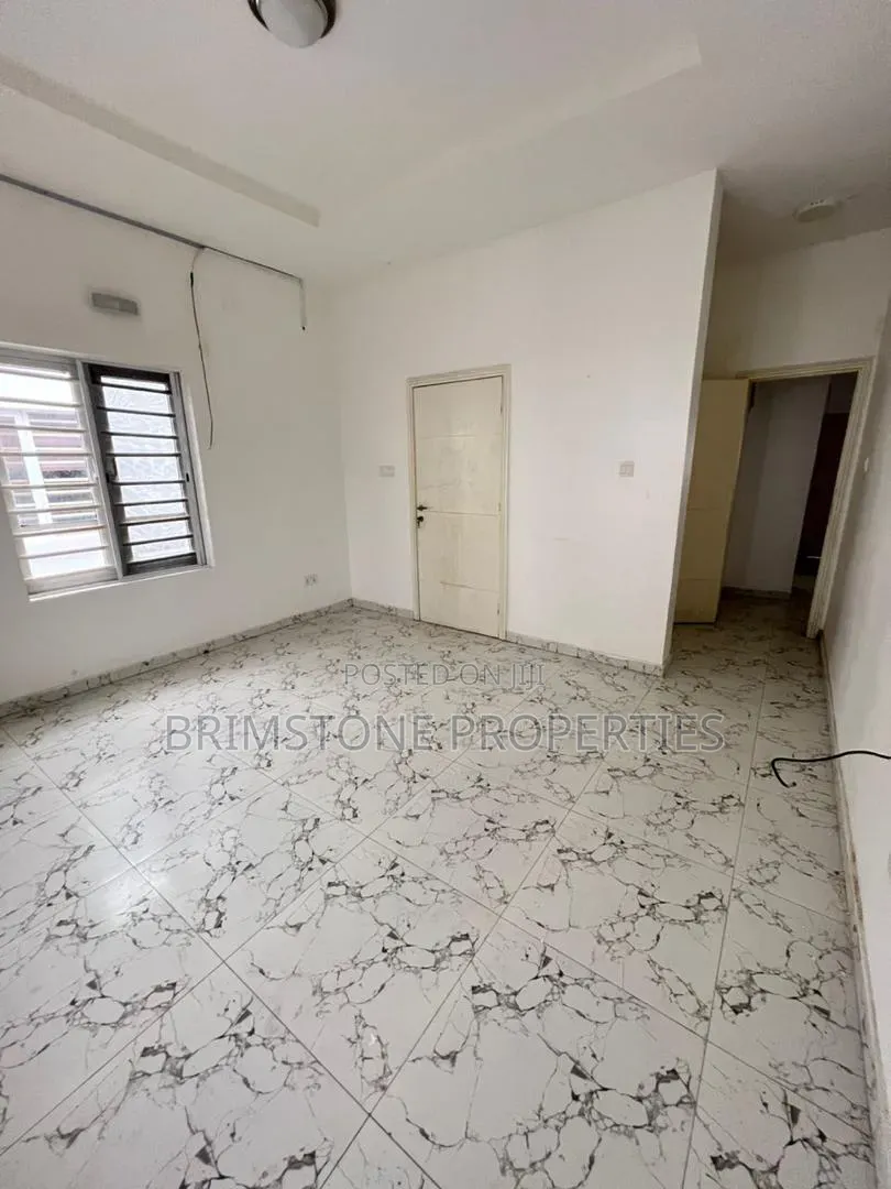 Furnished 1bdrm Shared Apartment in Ikota for rent in Ikota
