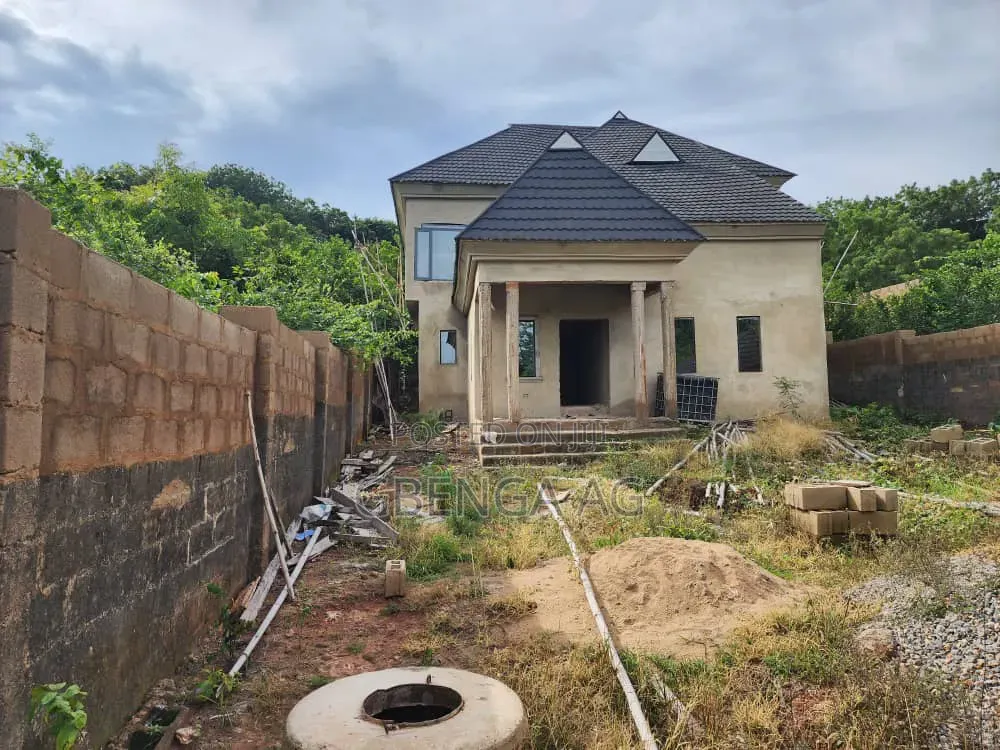 6bdrm Duplex in Oloke Extension, for sale in Abeokuta South