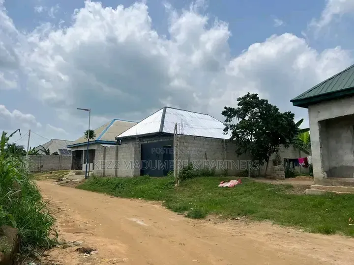 For Sale : A Mini Factory / Warehouse at Omigwe, Aluu , Ph in Ikwerre