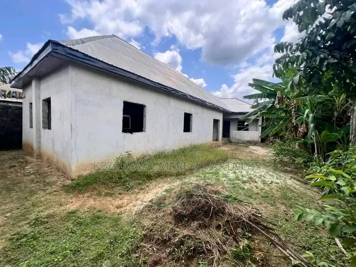 For Sale : A Mini Factory / Warehouse at Omigwe, Aluu , Ph in Ikwerre