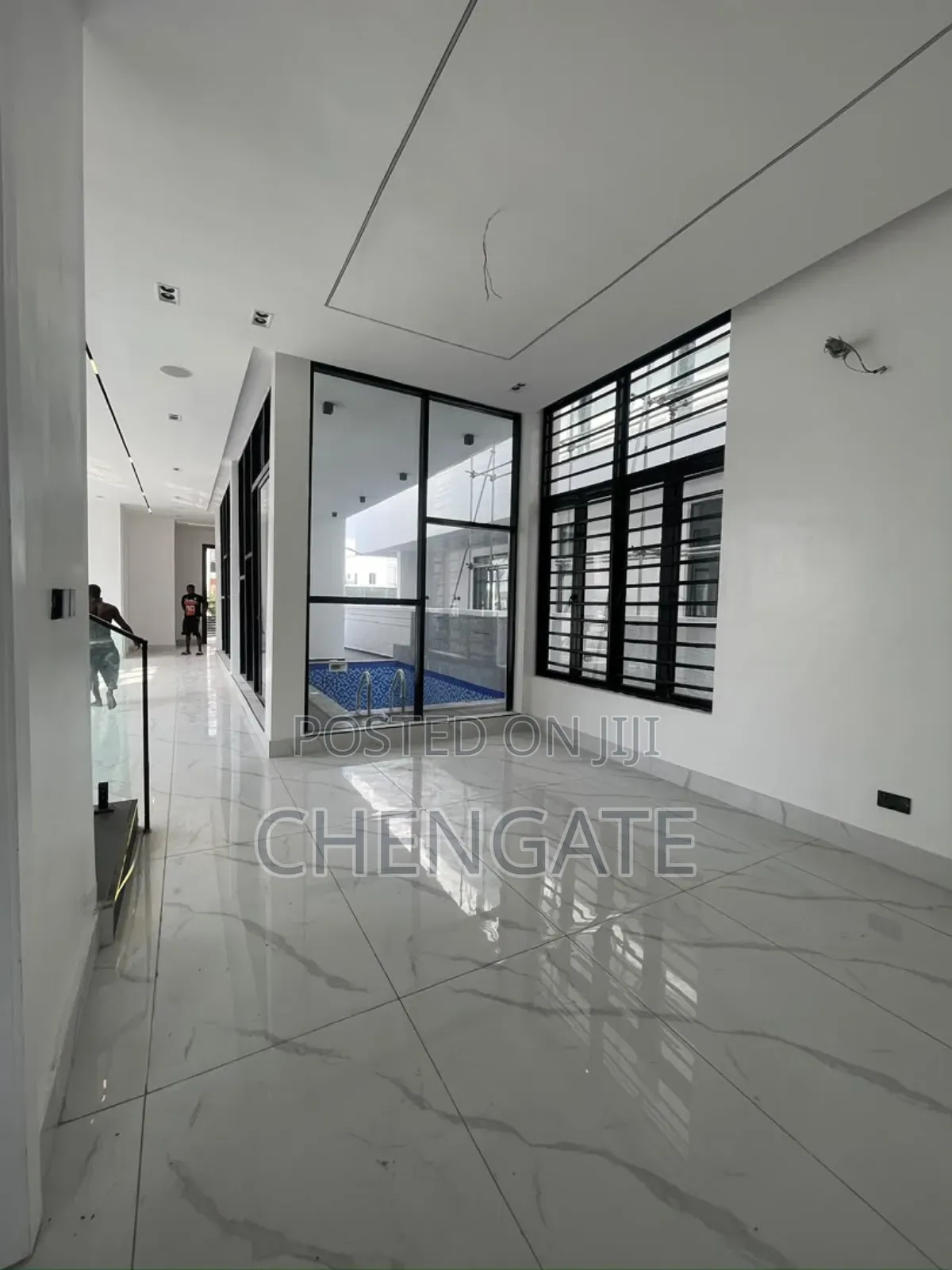 5bdrm Duplex in Megamond Estate, Ikota for sale in Ikota