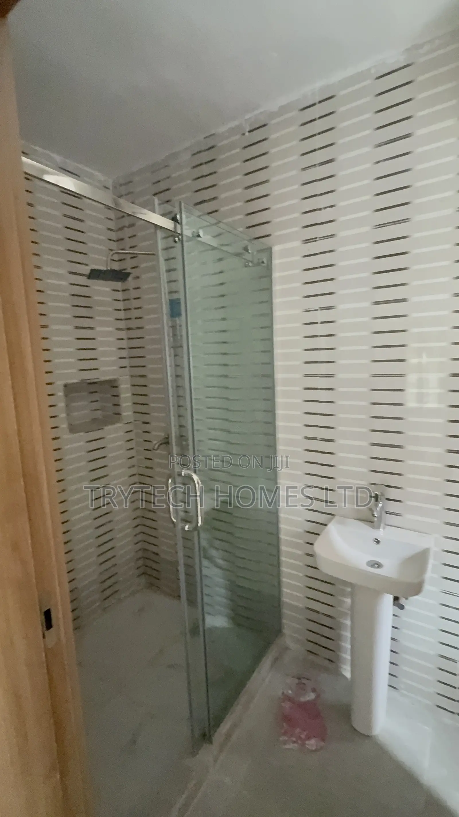 2bdrm Block of Flats in 6Th Avenue Gwarinpa, Bunkoro for rent in Bunkoro