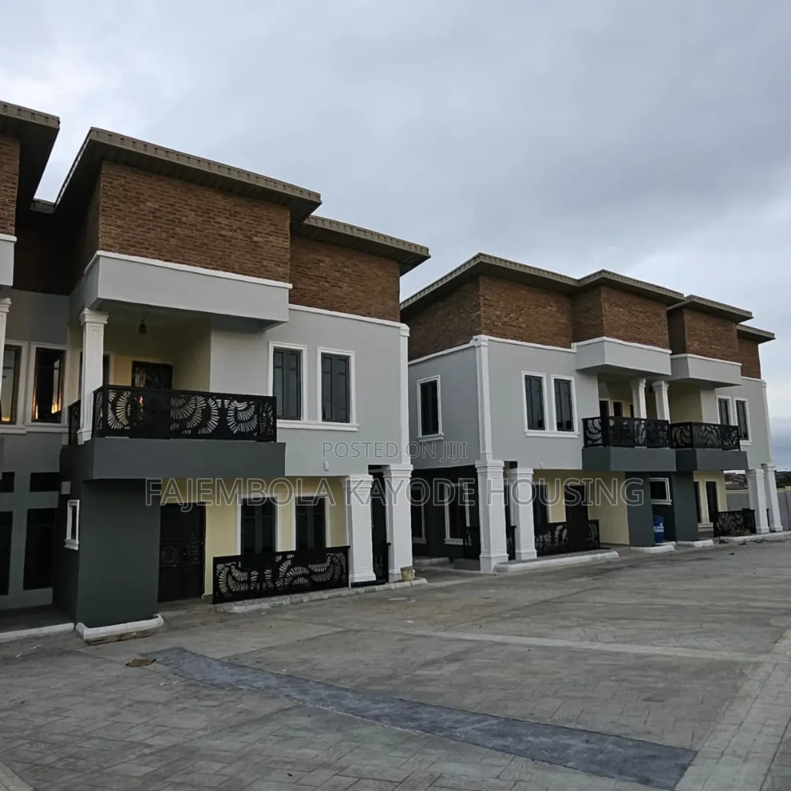 3bdrm Duplex in Kolapo Ishola Gra for rent in Akobo