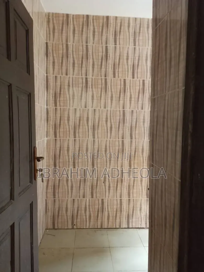 Mini Flat in Governors Road for rent in Governors Road