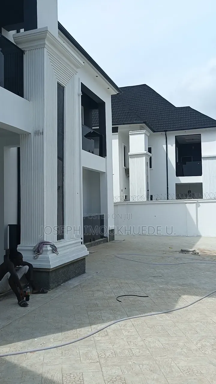 5bdrm Duplex in Galadimawa Estate for sale in Galadimawa