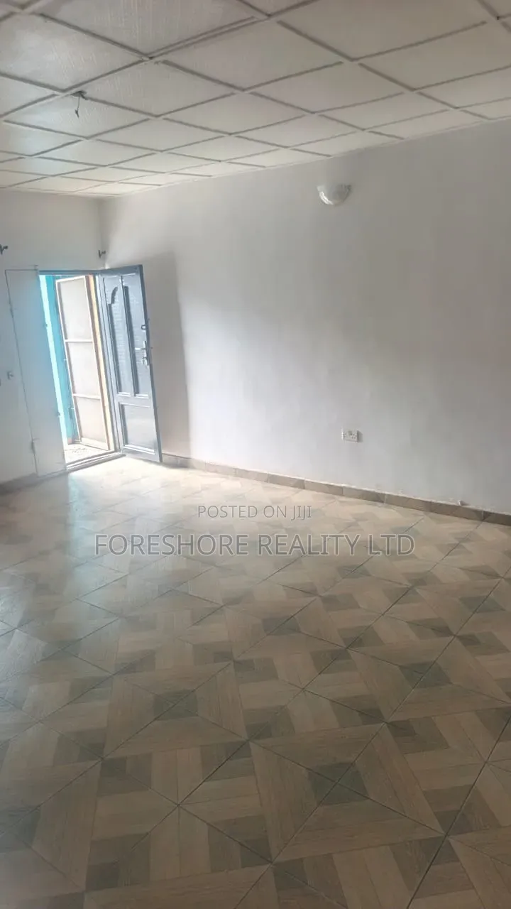 3bdrm Apartment in Olusosun, Oregun for rent in Oregun