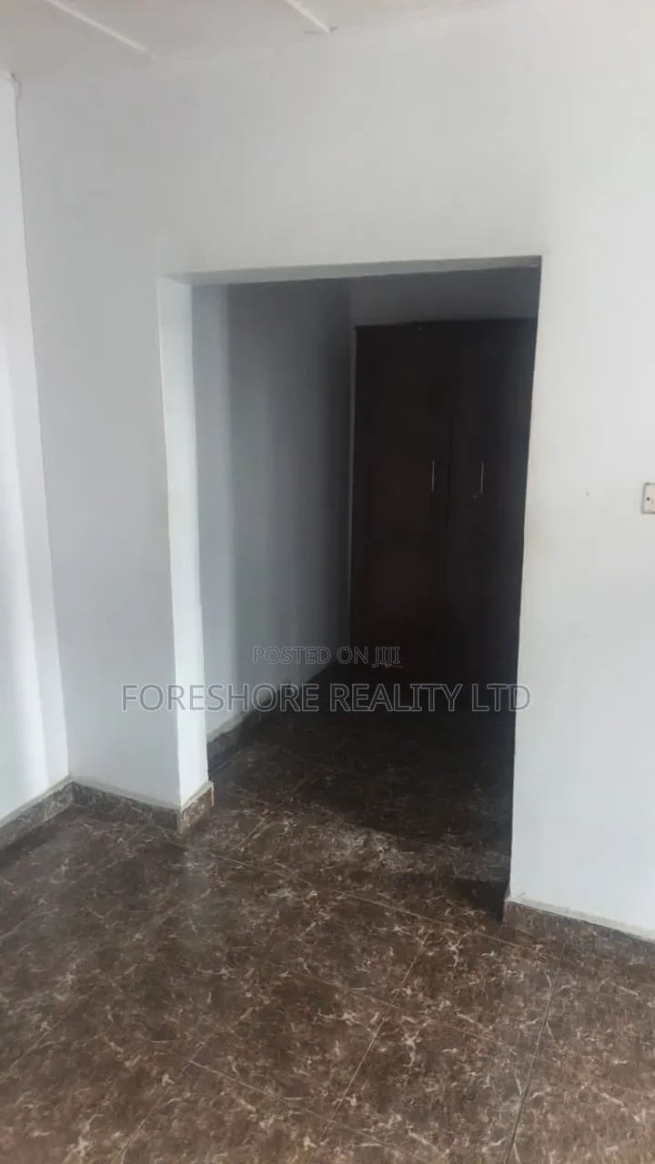 3bdrm Apartment in Olusosun, Oregun for rent in Oregun