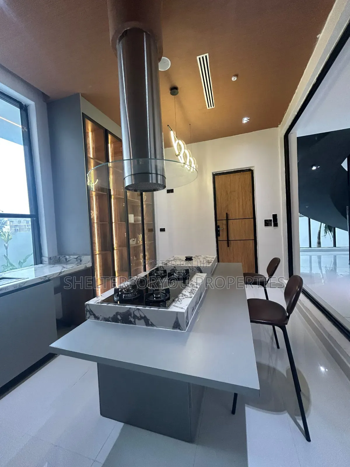 5bdrm Duplex in Osapa london for sale in Osapa london
