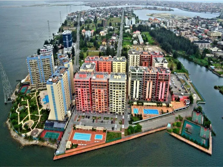 Banana Island Land: Piling Done, Building Approval, Fenced, LASG Title in Banana Island