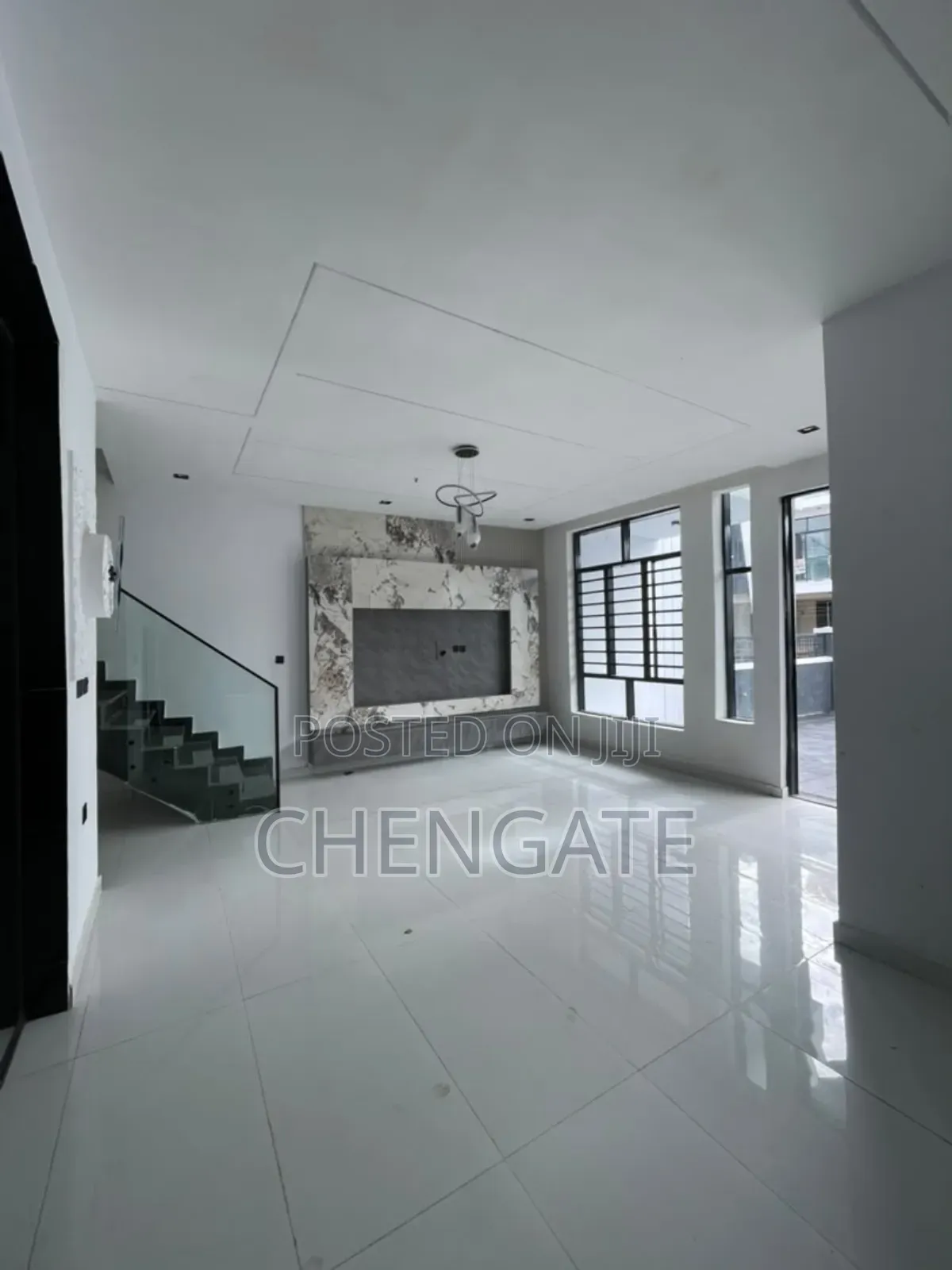 4bdrm Duplex in Ikota for sale in Ikota