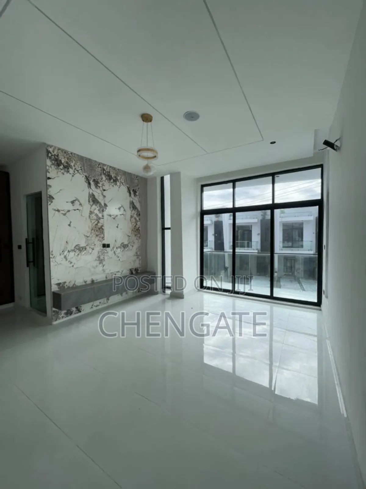 4bdrm Duplex in Ikota for sale in Ikota