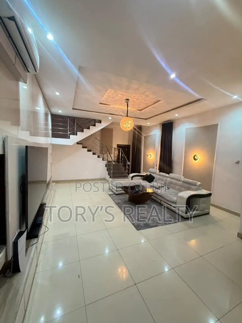 4bdrm Townhouse/Terrace in Osapa london for sale in Osapa london
