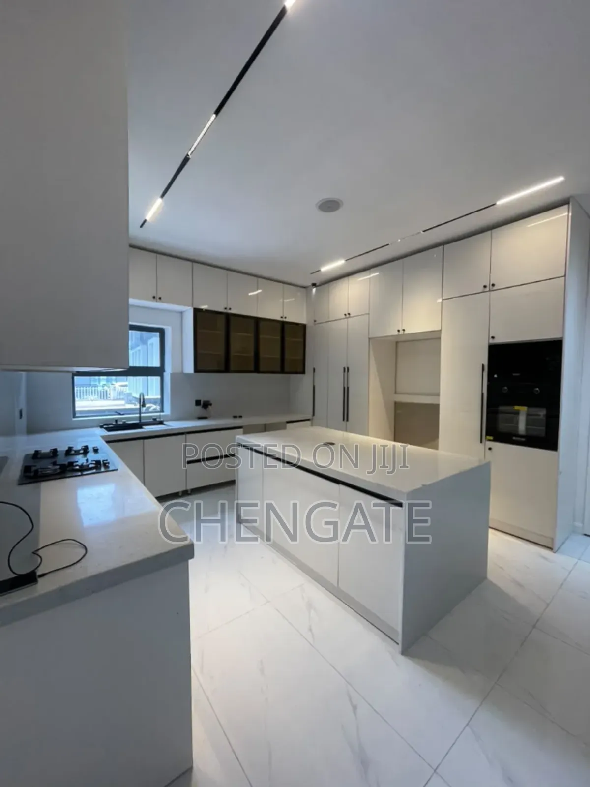 5bdrm Duplex in Lekki Expressway for sale in Lekki Expressway
