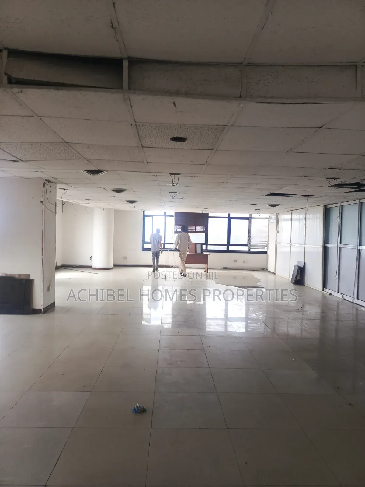 A 130 Square Meter Open Office Space in Lagos Island in Lagos Island / Lagos Island