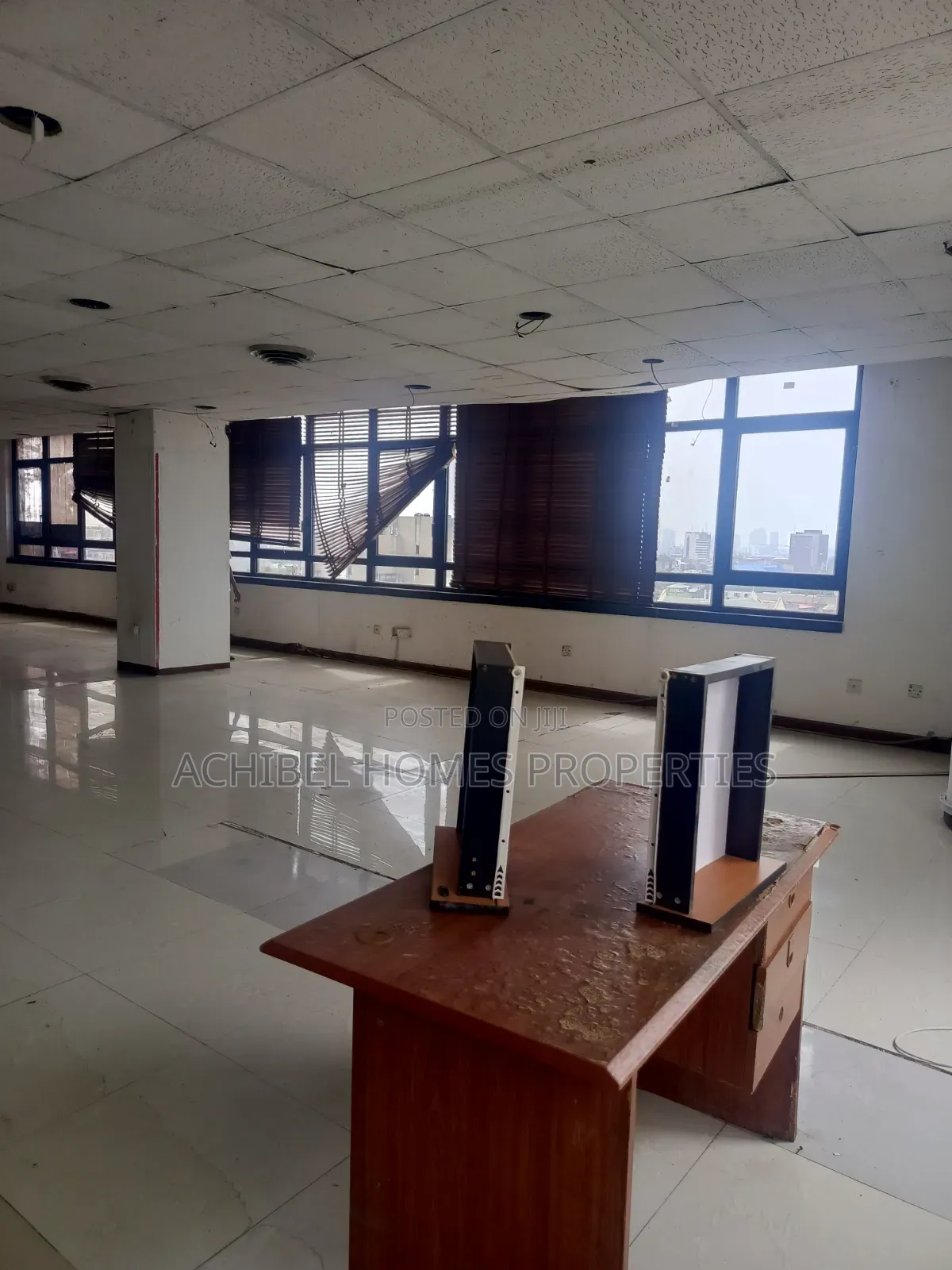 A 130 Square Meter Open Office Space in Lagos Island in Lagos Island / Lagos Island