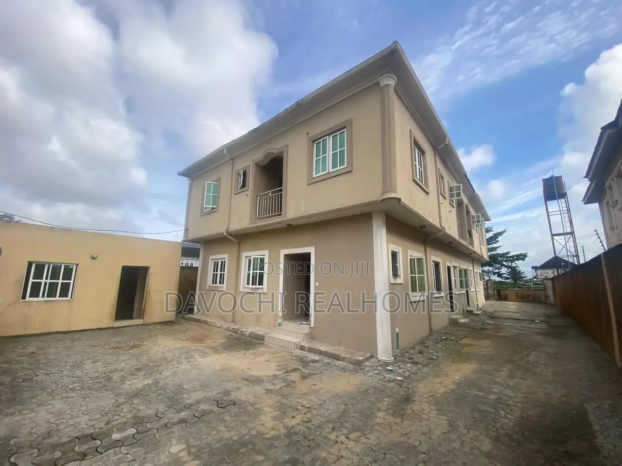 4bdrm Duplex in Beechwood Estate, Lakowe for rent in Lakowe