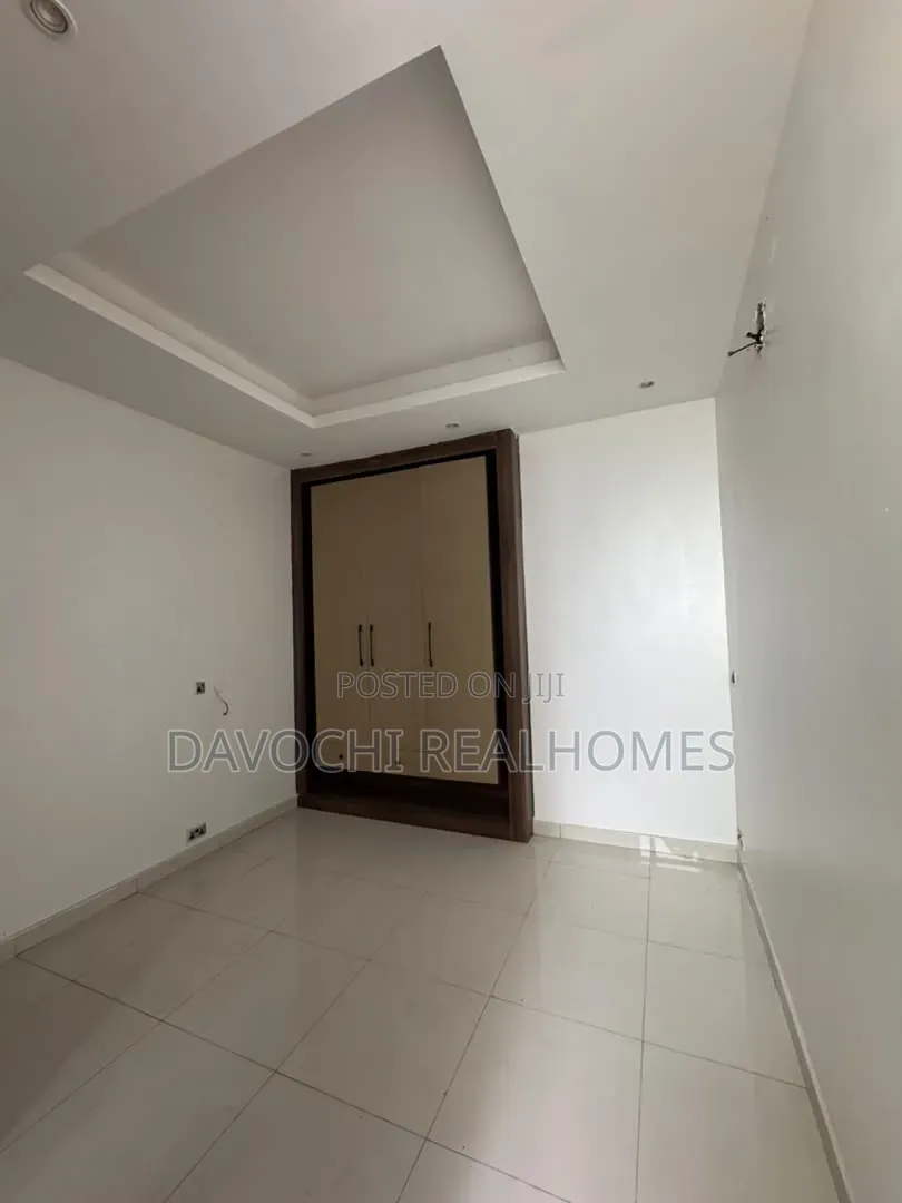 4bdrm Duplex in Lekki Expressway for rent in Lekki Expressway