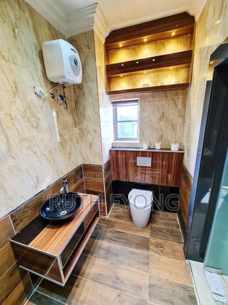 Furnished 3bdrm Apartment in Banana Island Estate for rent in Banana Island