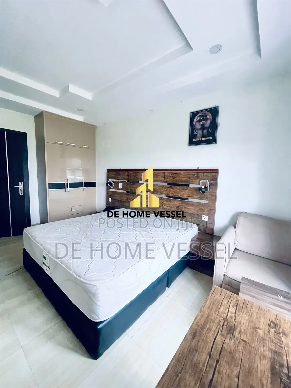 26 Rooms Hotel for Sale in Ajah