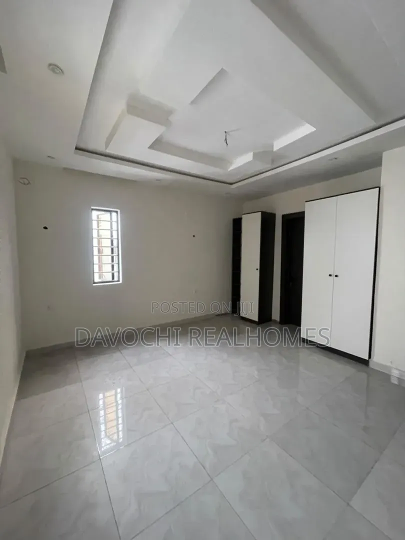 4bdrm Duplex in Lekki Phase 1 for sale in Lekki Phase 1