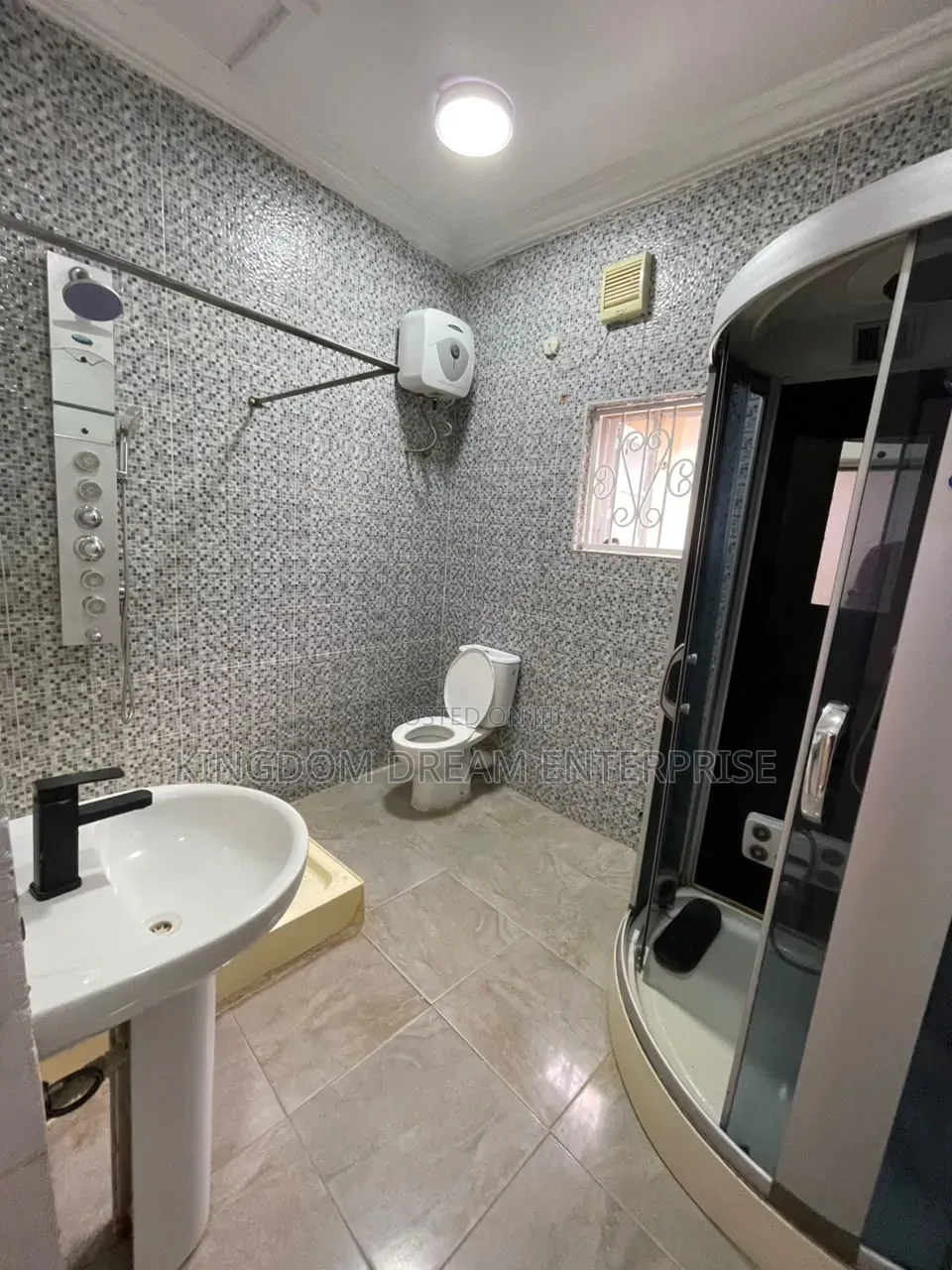 5bdrm Duplex in Idado Estate Lekki for sale in Idado