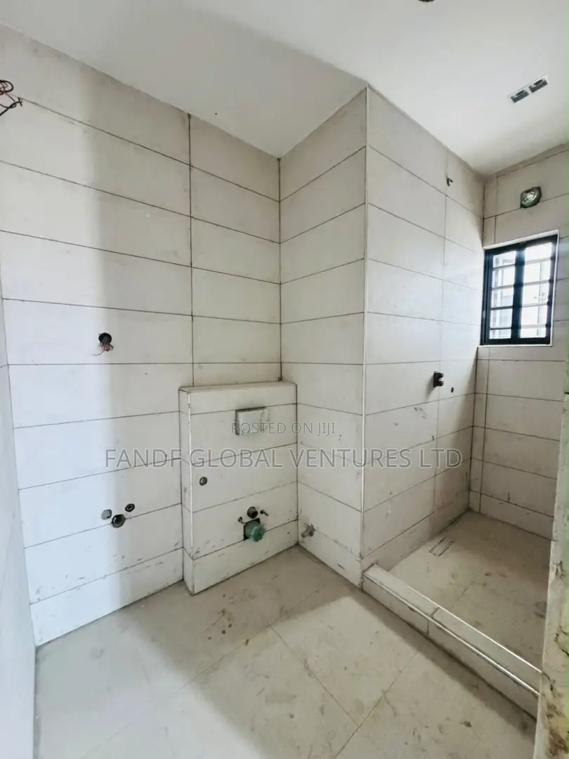 Furnished 5bdrm Duplex in Maryland for sale in Maryland