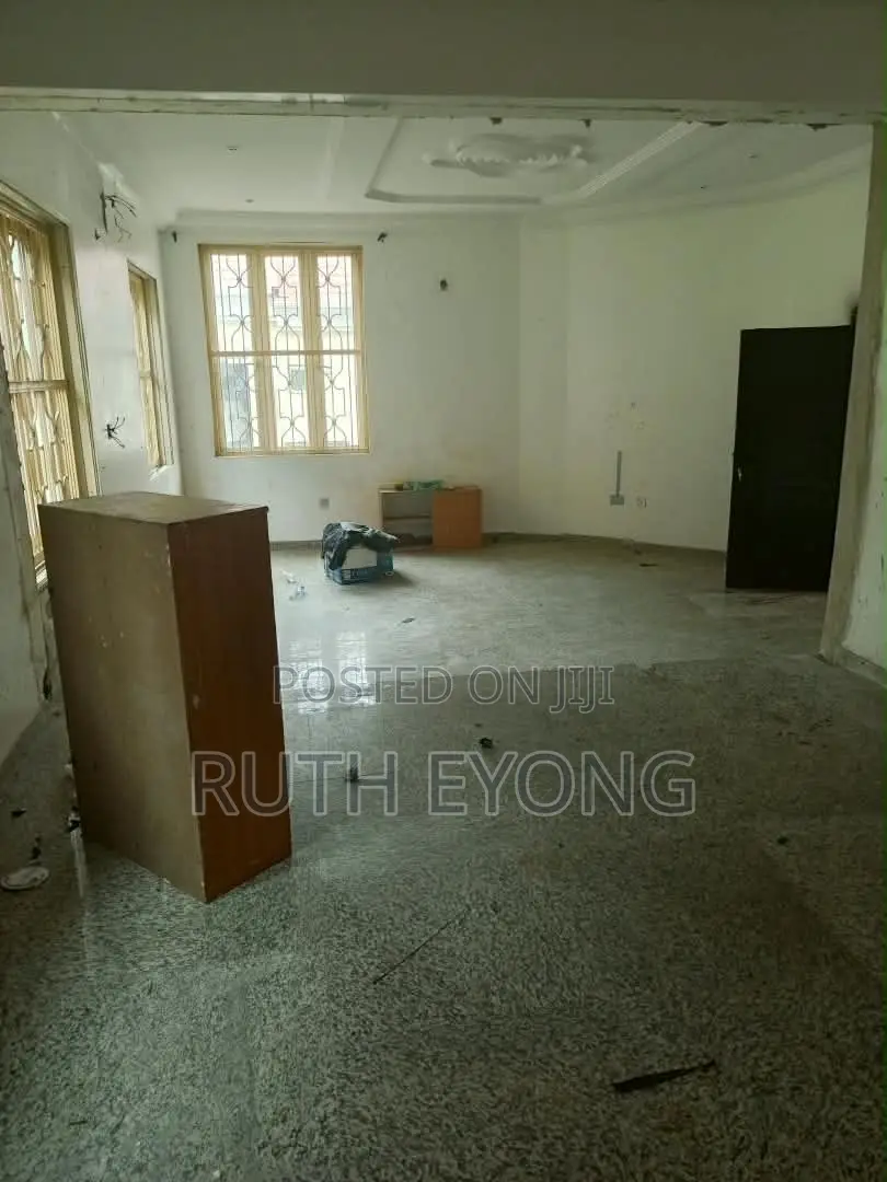 6bdrm Duplex in Lekki Phase 1 for rent in Lekki Phase 1