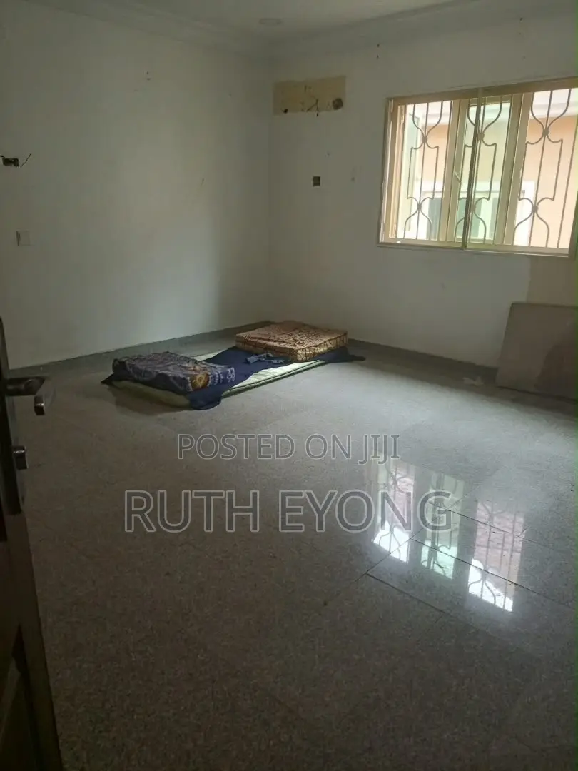 6bdrm Duplex in Lekki Phase 1 for rent in Lekki Phase 1