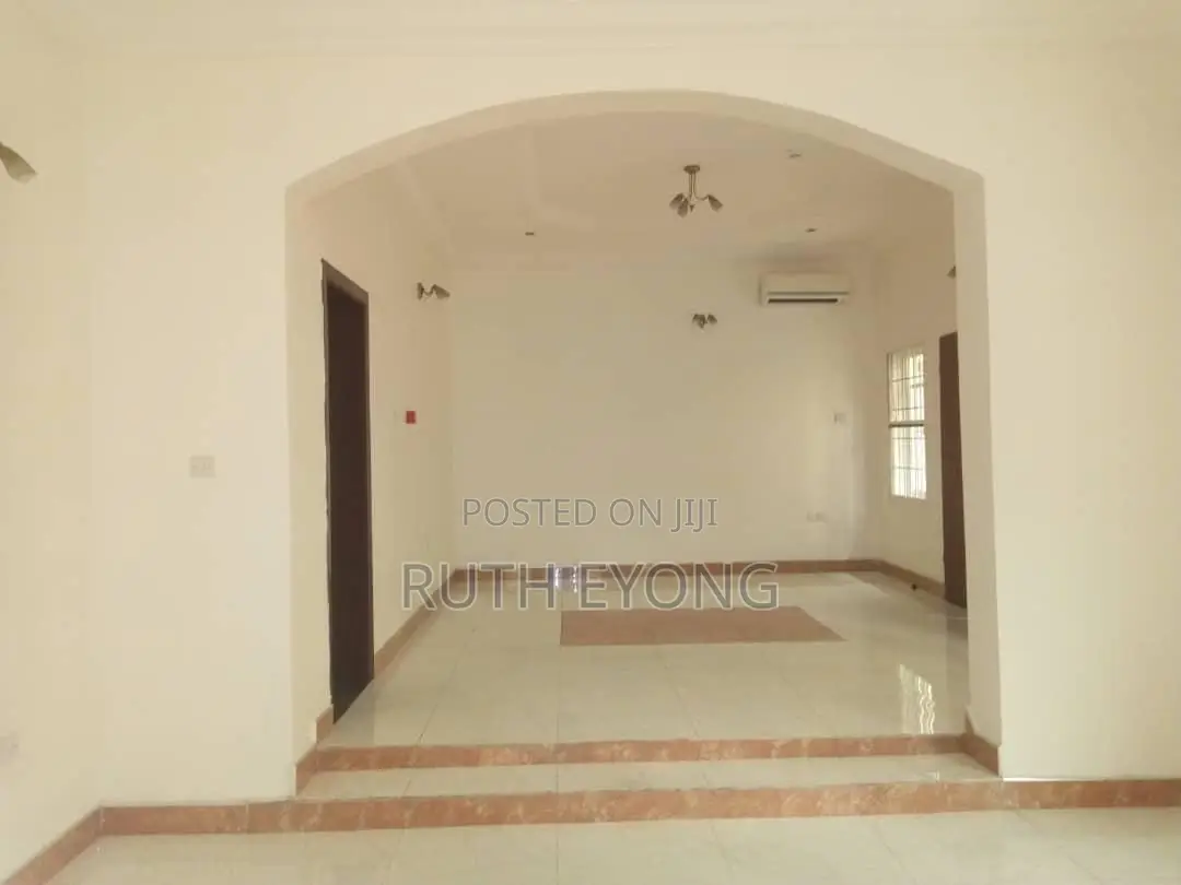 5bdrm House in Lekki Phase 1 for rent in Lekki Phase 1