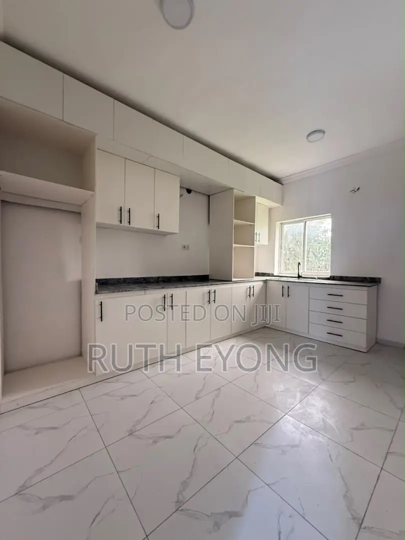 3bdrm Townhouse / Terrace in Ilaje / Lekki for rent in Ilaje / Lekki