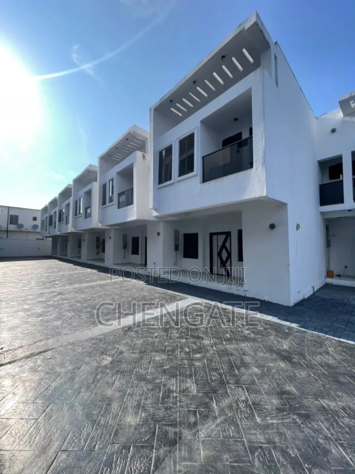 3bdrm Duplex in Lekki Expressway for sale in Lekki Expressway