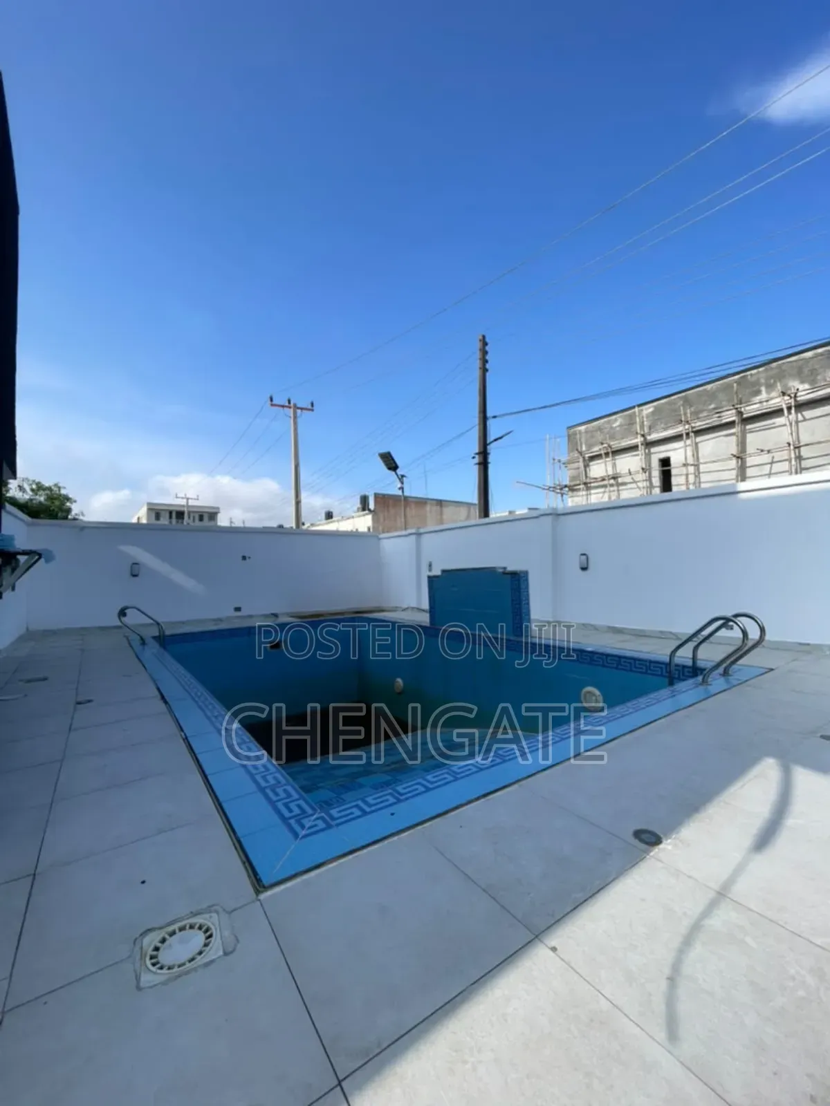 3bdrm Duplex in Lekki Expressway for sale in Lekki Expressway