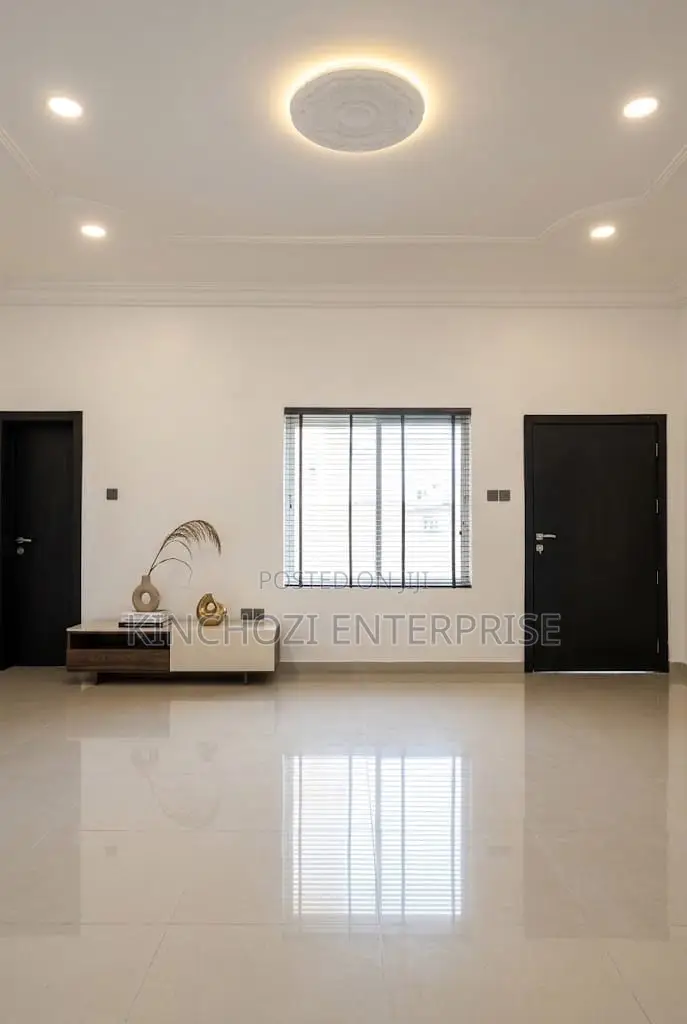 2bdrm Apartment in Lekki Enclave Estate, Ikate for rent in Ikate