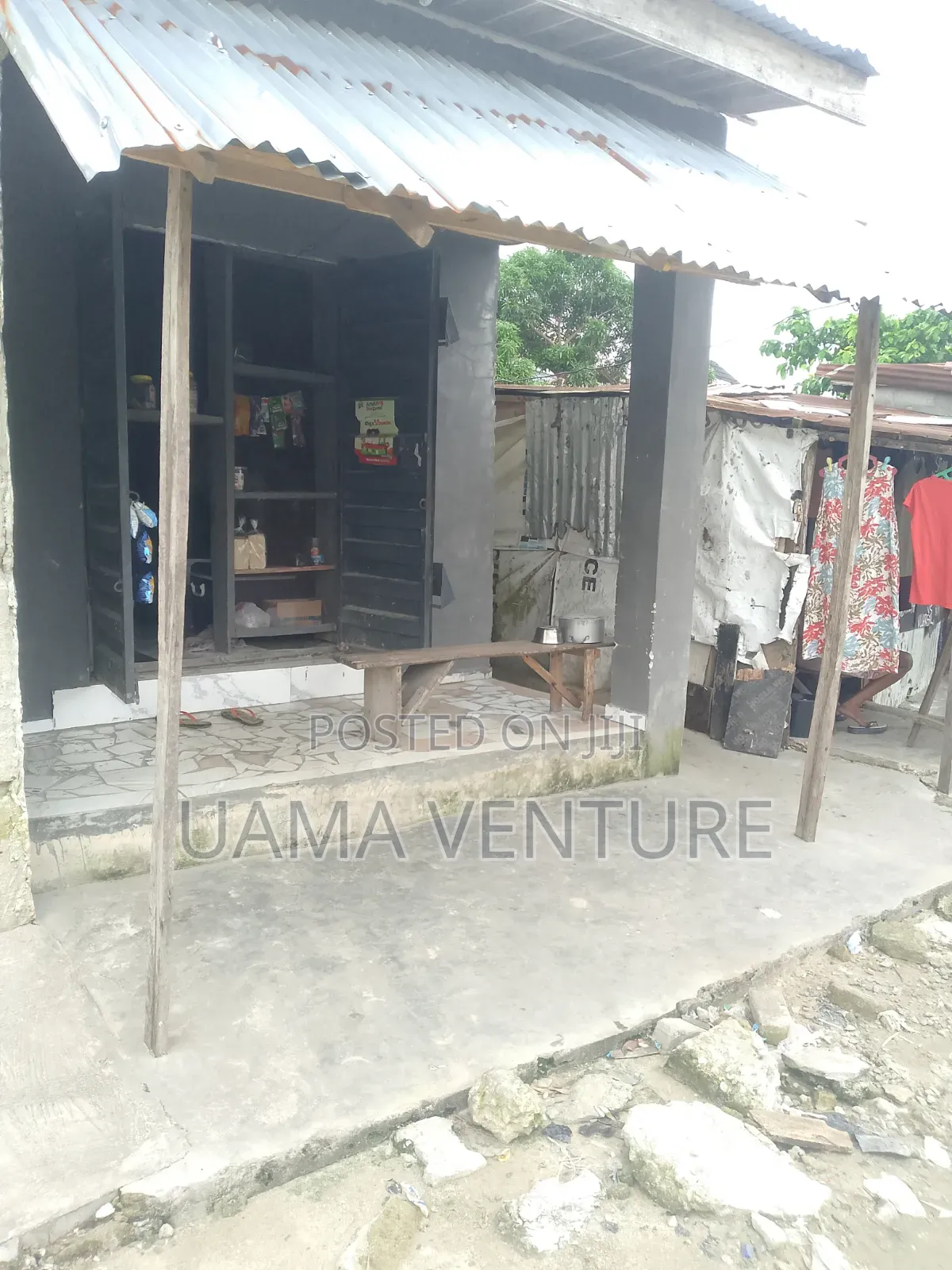 Shop to Let in Aiyeteju
