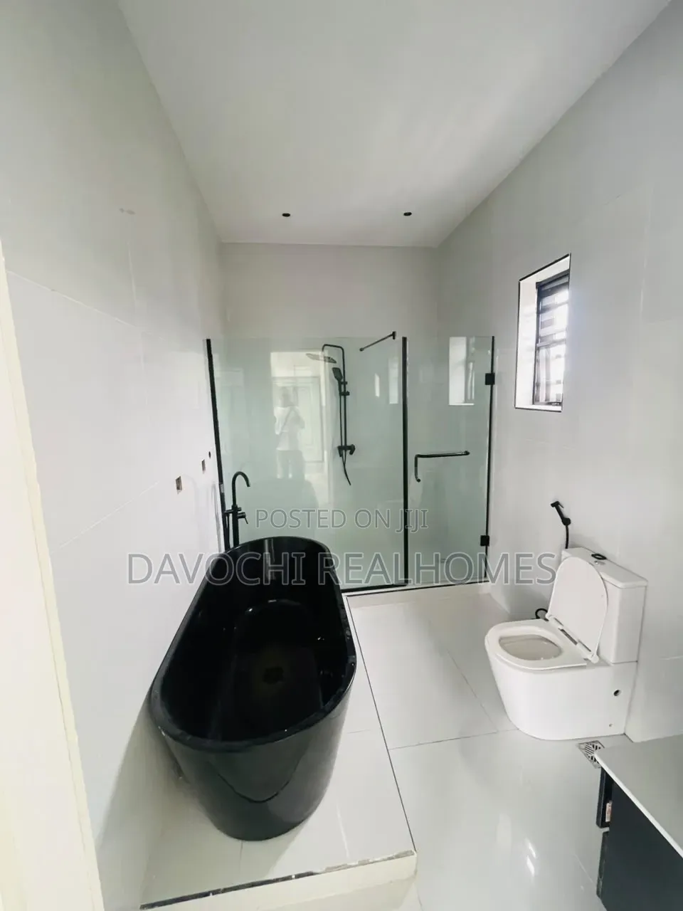 4bdrm Duplex in Sangotedo for sale in Sangotedo