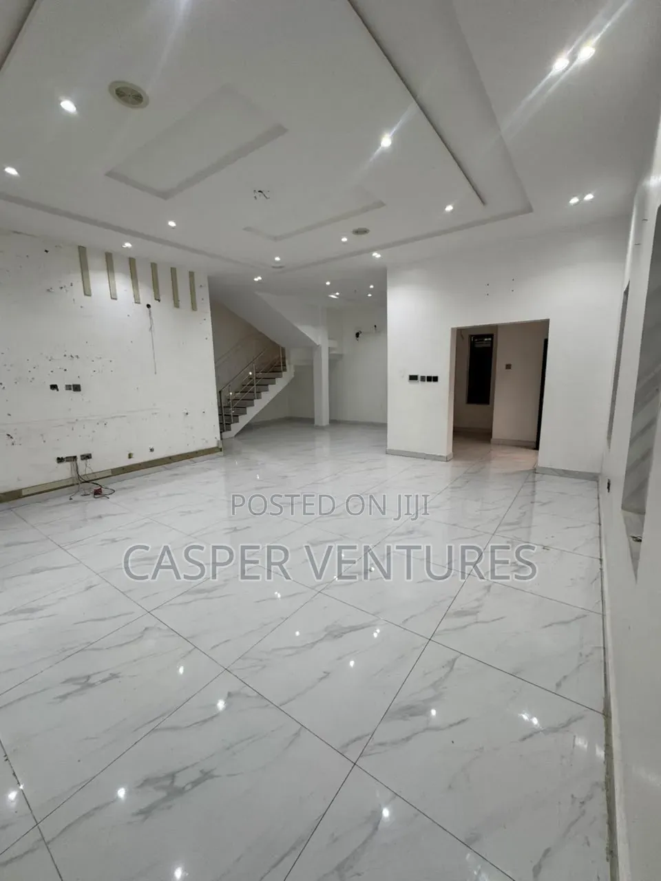 4bdrm Duplex in Chevyview, Chevron for sale in Chevron