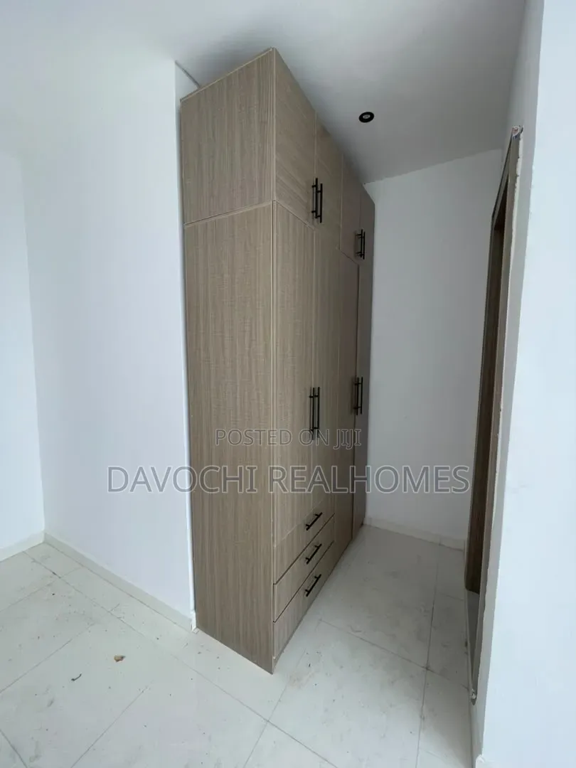 3bdrm Duplex in Sangotedo for sale in Sangotedo