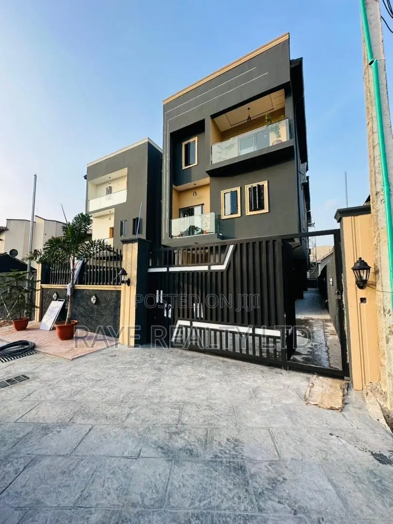 5bdrm Duplex in GRA Phase 2 Shangisha for sale in GRA Phase 2 Shangisha