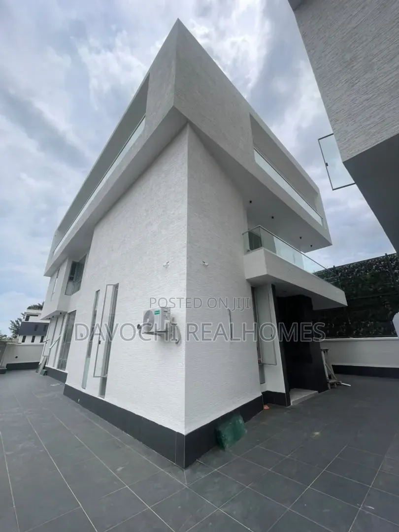 6bdrm Duplex in Banana Island for sale in Banana Island