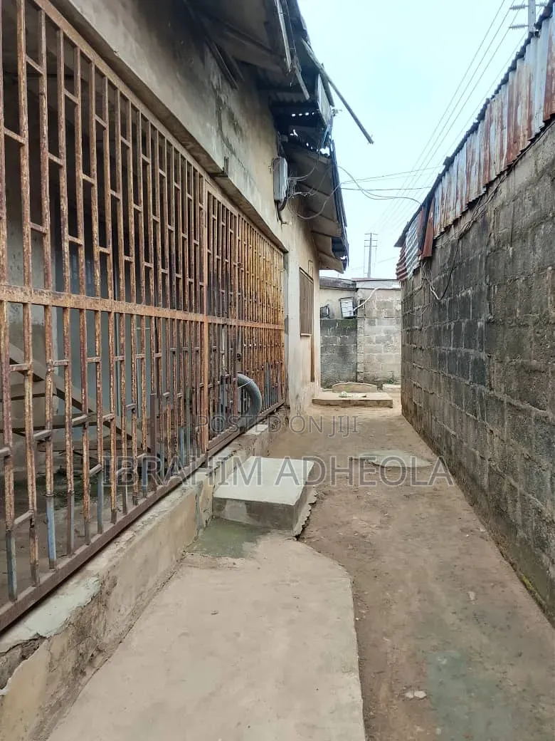 For Sale 
A Land Measuring 600sqm With a Demolishable Bungalow Suit in Ipaja Road