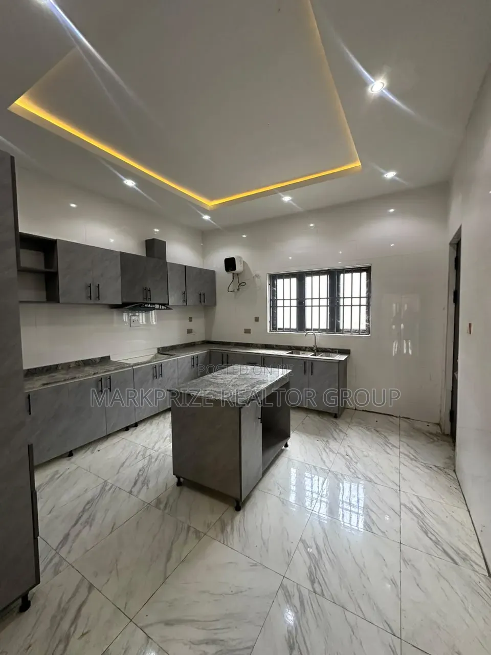 4bdrm Duplex in Guzape District for sale in Guzape District