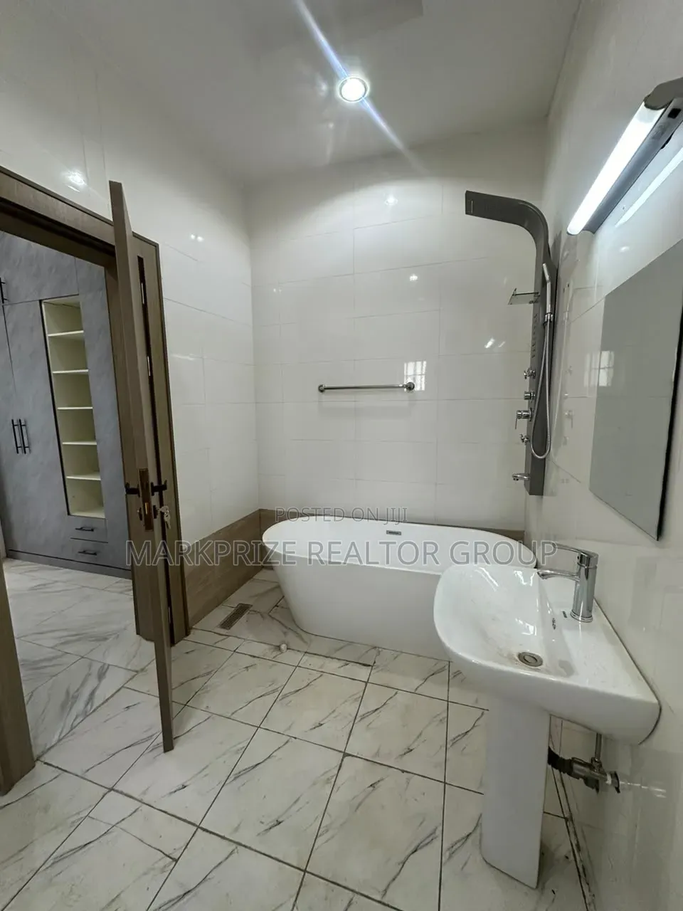 4bdrm Duplex in Guzape District for sale in Guzape District