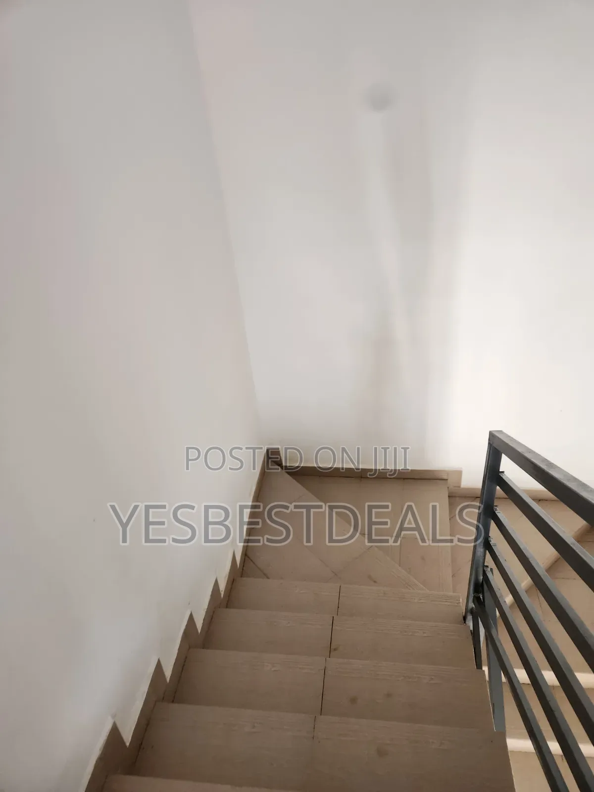 Furnished 3bdrm Townhouse/Terrace in Apo Resettlement for sale in Apo Resettlement