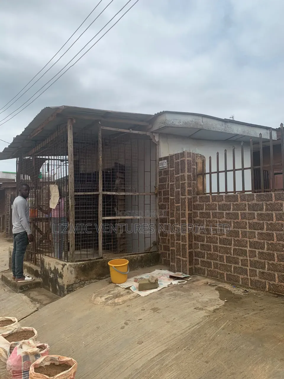 Furnished 3bdrm Bungalow in Isuti, Igando / Ikotun/Igando for sale in Igando / Ikotun/Igando